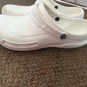 CROCS Classic White Clogs for Men